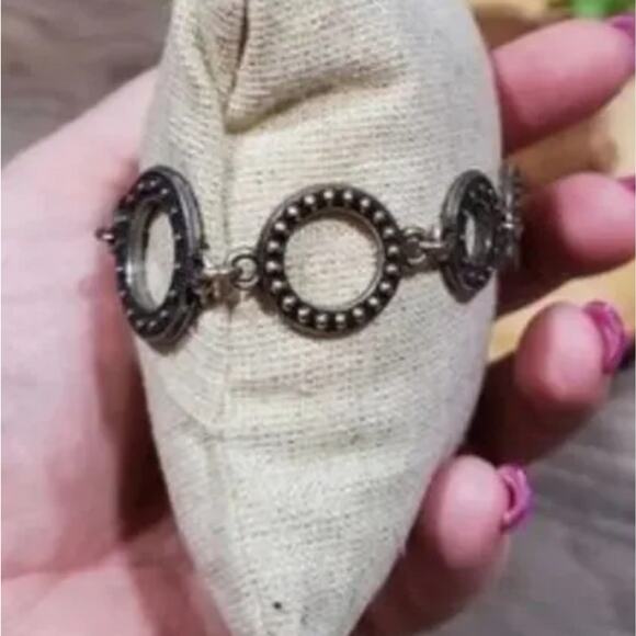 BRIGHTON Townsend Bracelet Open Circles Links Crystals Reversible RETIRED 7-8" - Picture 4 of 7